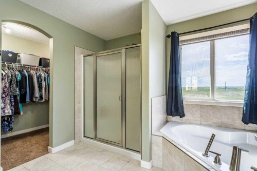 472 Sunset Link, Crossfield, AB 