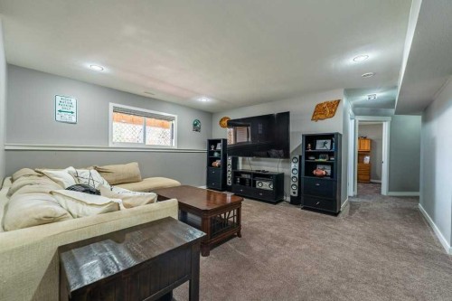 472 Sunset Link, Crossfield, AB 