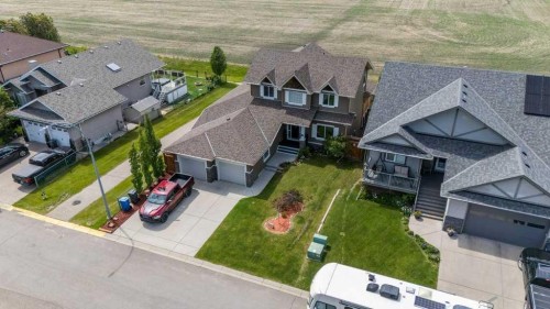 472 Sunset Link, Crossfield, AB 