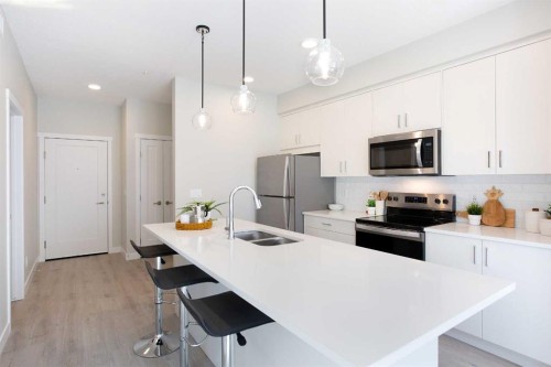 111-660 Shawnee Square, Calgary, AB 
