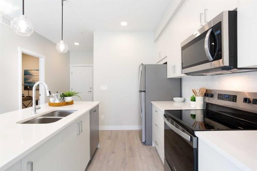 111-660 Shawnee Square, Calgary, AB 