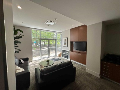 1132 12 Avenue Sw, Calgary, AB 