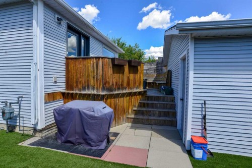 7 Tuscany Valley Road Nw, Calgary, AB 