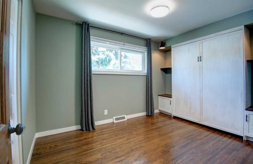 4319 Greenview Drive Ne, Calgary, AB 
