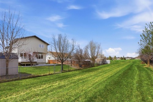 1702 Riverside Drive Nw, High River, AB 