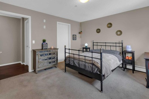 1310-4975 130 Avenue Se, Calgary, AB - Indoor Photo Showing Bedroom