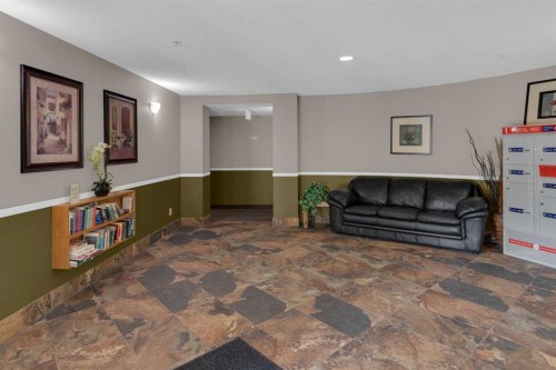 1310-4975 130 Avenue Se, Calgary, AB - Indoor