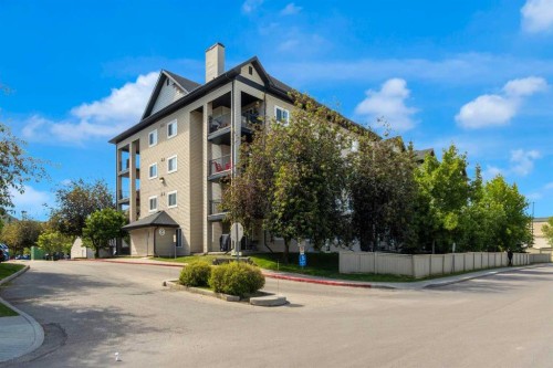 1310-4975 130 Avenue Se, Calgary, AB - Outdoor