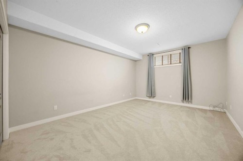 93 Coach Court Sw, Calgary, AB 