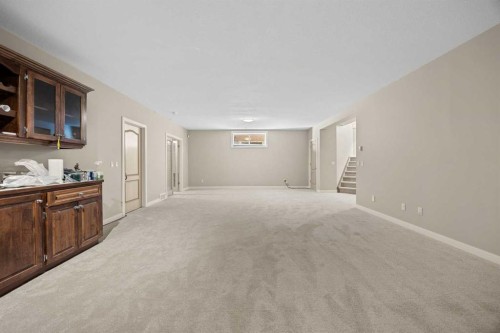 93 Coach Court Sw, Calgary, AB 