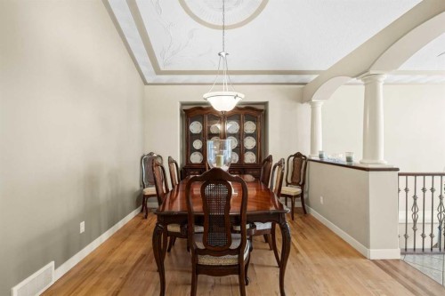 93 Coach Court Sw, Calgary, AB 