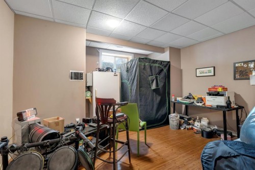 35 Cranleigh Drive Se, Calgary, AB 