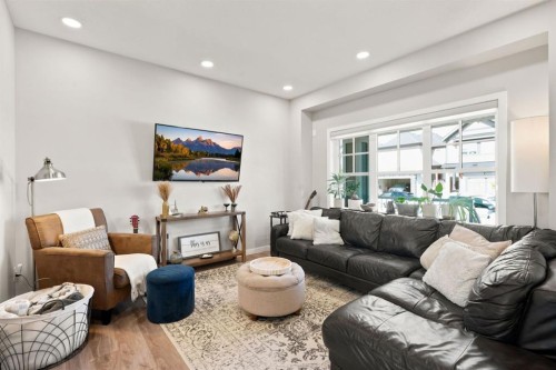 85 Masters Street Se, Calgary, AB 