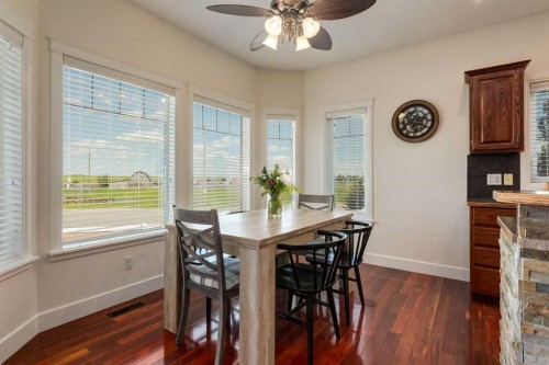 156 Camden Court, Strathmore, AB - Indoor Photo Showing Dining Room