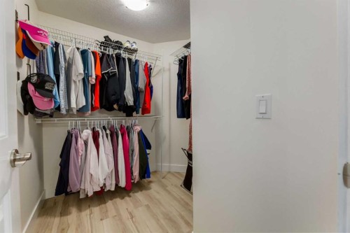 156 Camden Court, Strathmore, AB - Indoor With Storage