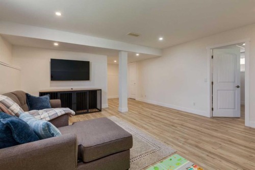 156 Camden Court, Strathmore, AB - Indoor