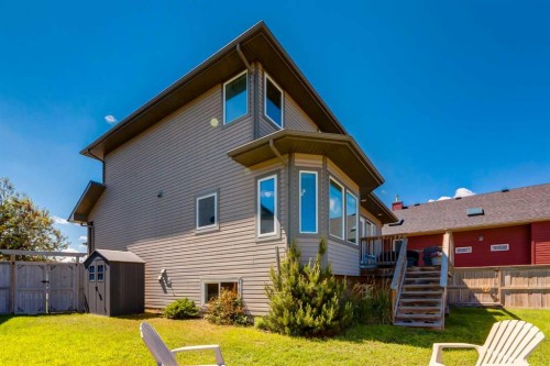 156 Camden Court, Strathmore, AB - Outdoor With Deck Patio Veranda
