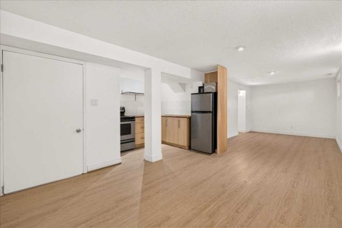 90 Armstrong Crescent Se, Calgary, AB 