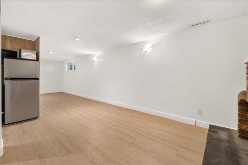90 Armstrong Crescent Se, Calgary, AB 