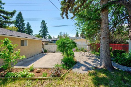 90 Armstrong Crescent Se, Calgary, AB 