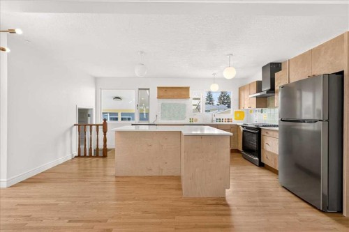 90 Armstrong Crescent Se, Calgary, AB 