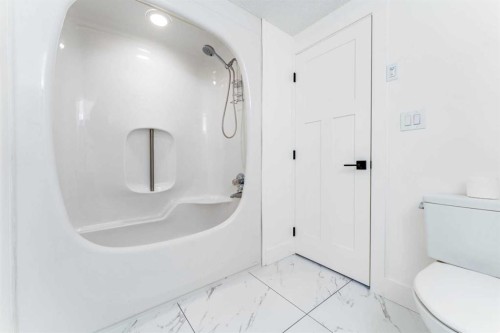 4-624 2 Avenue Nw, Calgary, AB 