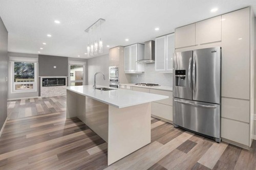 51 Woodmont Road Sw, Calgary, AB 