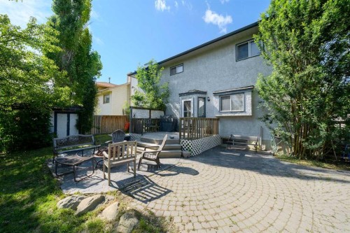 84 Shannon Way Sw, Calgary, AB 