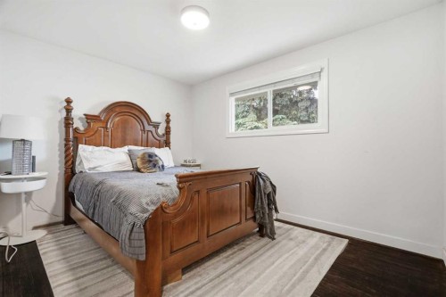 3732 45 Street Sw, Calgary, AB 