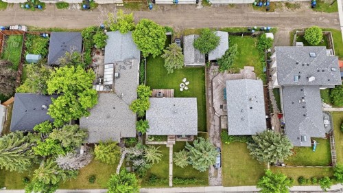 3732 45 Street Sw, Calgary, AB 