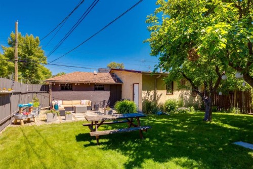 604 10 Avenue Ne, Calgary, AB 