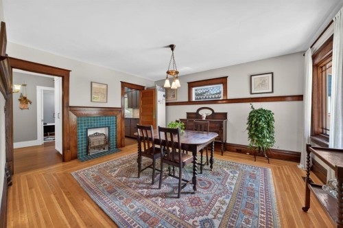 3818 Elbow Drive Sw, Calgary, AB 
