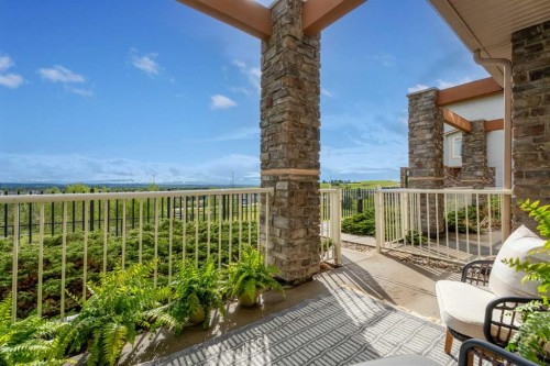 4-153 Rockyledge View Nw, Calgary, AB 