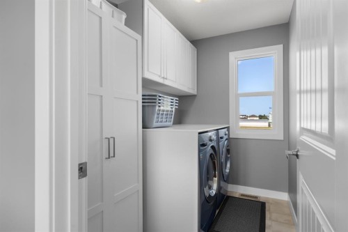 145 Hanson Drive Ne, Langdon, AB 