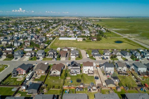 145 Hanson Drive Ne, Langdon, AB 