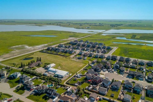 145 Hanson Drive Ne, Langdon, AB 