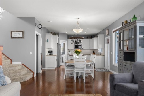 145 Hanson Drive Ne, Langdon, AB 