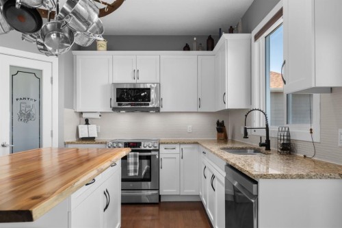 145 Hanson Drive Ne, Langdon, AB 