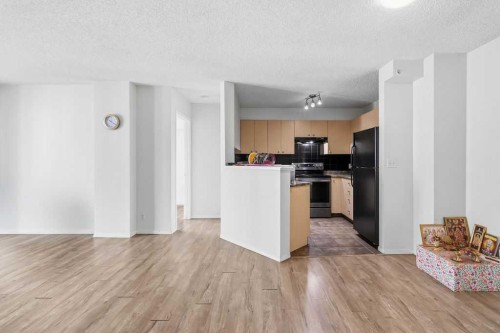 1008-1111 6 Avenue Sw, Calgary, AB - Indoor Photo Showing Kitchen