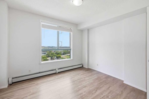 1008-1111 6 Avenue Sw, Calgary, AB - Indoor Photo Showing Other Room