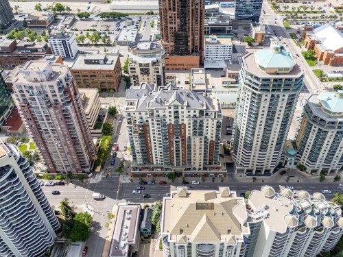 1008-1111 6 Avenue Sw, Calgary, AB - Outdoor With View