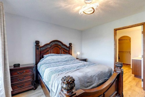 203 Bishop Mews Nw, Langdon, AB 