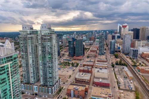 3903-1122 3 Street Se, Calgary, AB - Outdoor With View