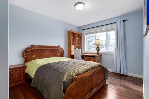 77 Royal Highland Road Nw, Calgary, AB 