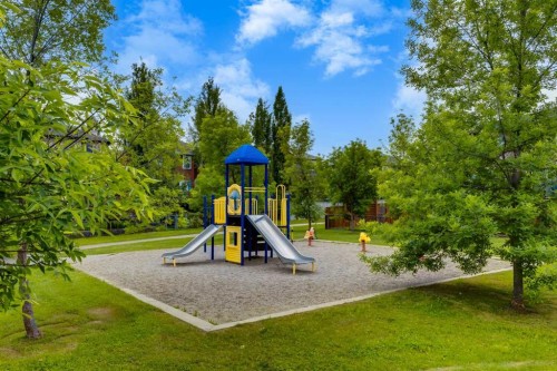 77 Royal Highland Road Nw, Calgary, AB 