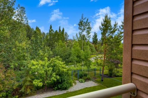 77 Royal Highland Road Nw, Calgary, AB 
