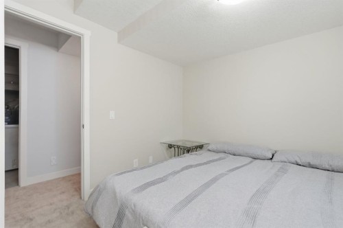 93 Heritage Hill, Cochrane, AB 