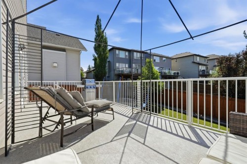 93 Heritage Hill, Cochrane, AB 