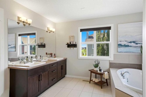 468 Mahogany Boulevard Se, Calgary, AB 