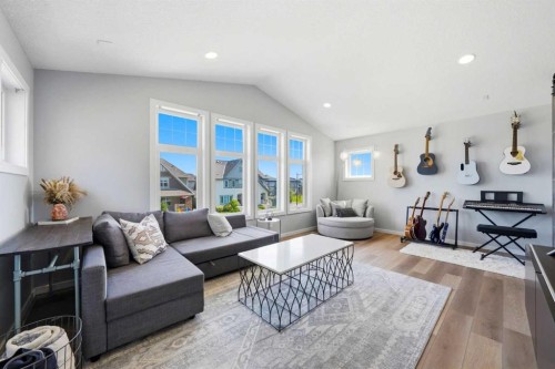 468 Mahogany Boulevard Se, Calgary, AB 